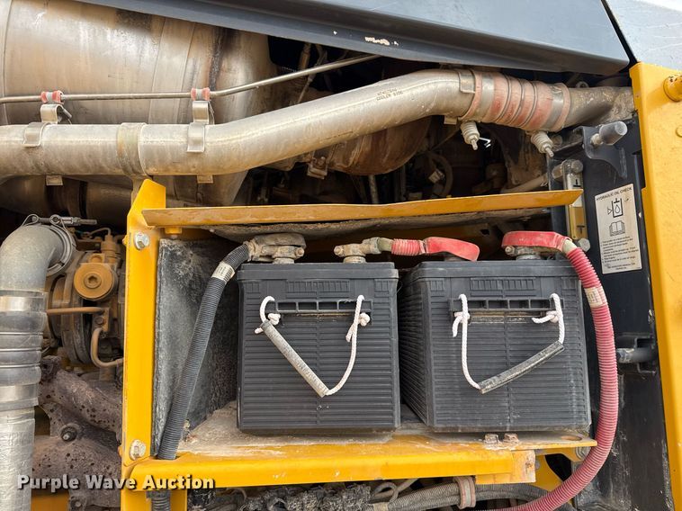 image for item EJ3357 2014 John Deere 770G motor grader