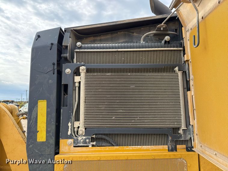 image for item EJ3357 2014 John Deere 770G motor grader