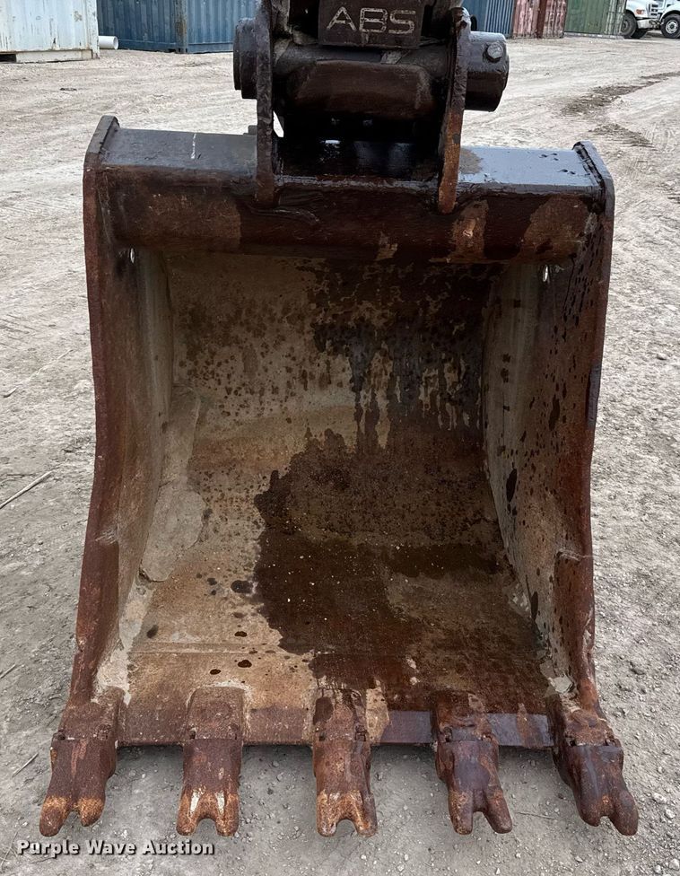 image for item EJ3358 2018 John Deere 210G LC excavator