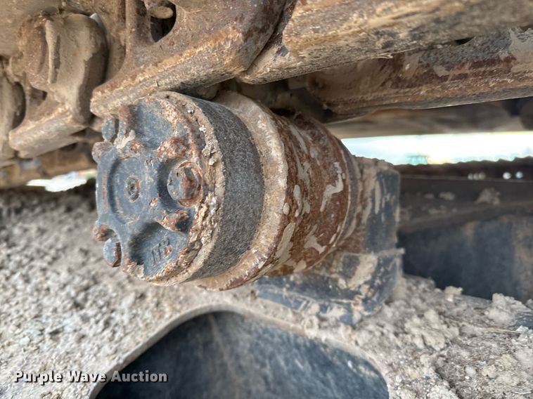 image for item EJ3358 2018 John Deere 210G LC excavator