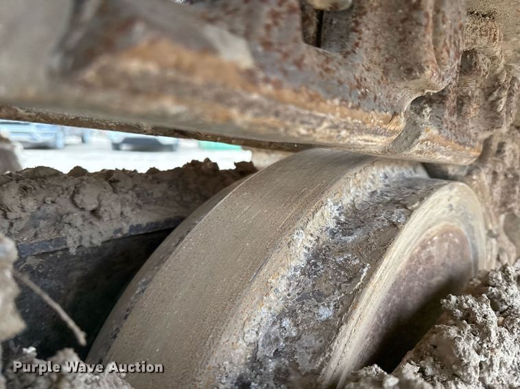 image for item EJ3358 2018 John Deere 210G LC excavator