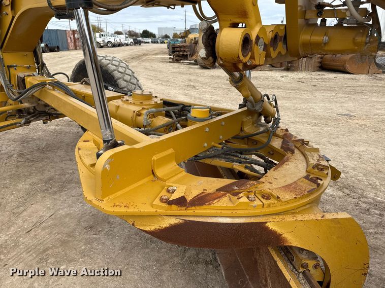 image for item EJ3360 2016 Caterpillar 140M3 motor grader