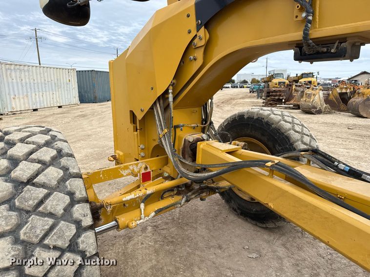 image for item EJ3360 2016 Caterpillar 140M3 motor grader