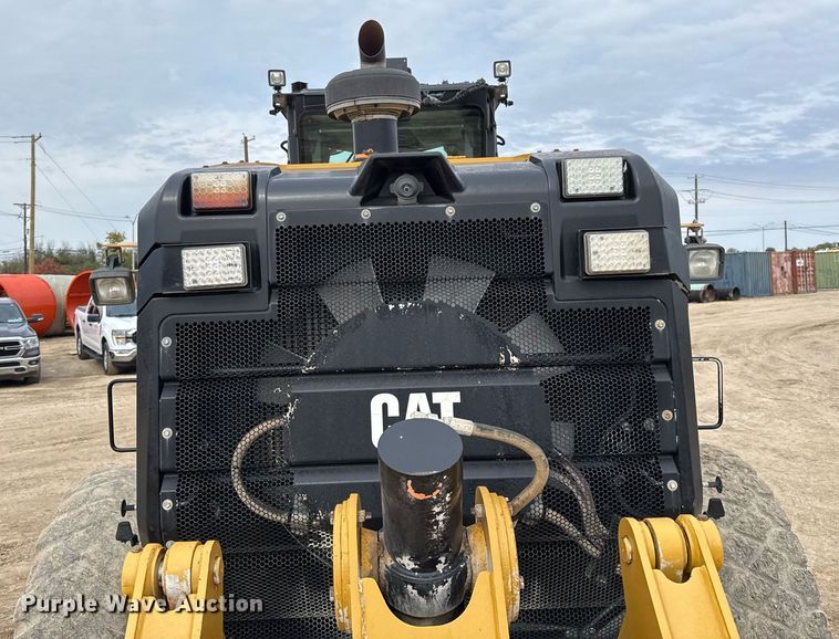 image for item EJ3360 2016 Caterpillar 140M3 motor grader