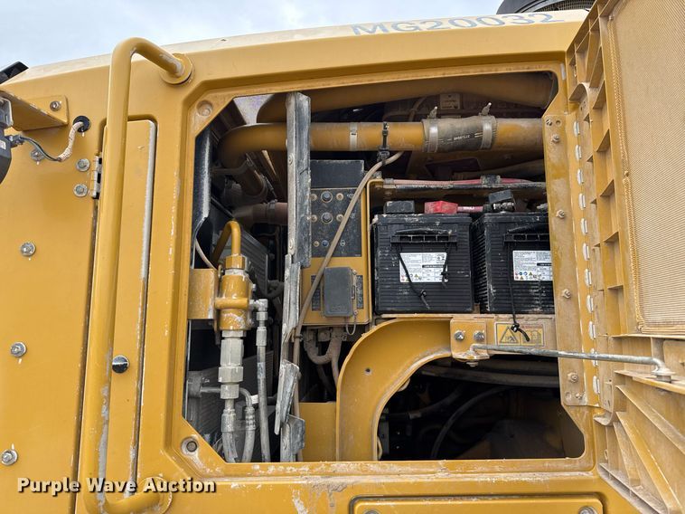image for item EJ3360 2016 Caterpillar 140M3 motor grader