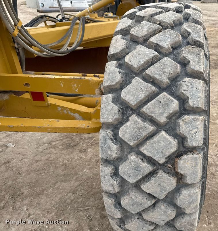 image for item EJ3360 2016 Caterpillar 140M3 motor grader