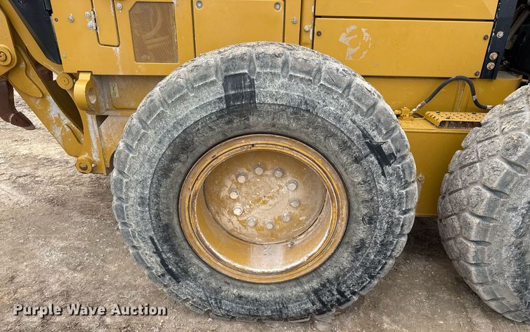 image for item EJ3360 2016 Caterpillar 140M3 motor grader