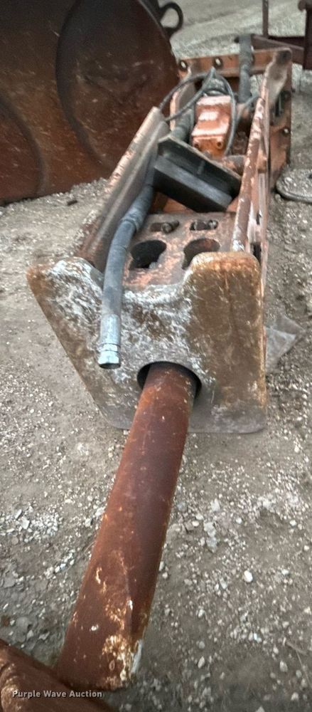 image for item EJ3362 NPK GH-18 breaker