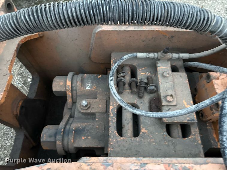 image for item EJ3362 NPK GH-18 breaker