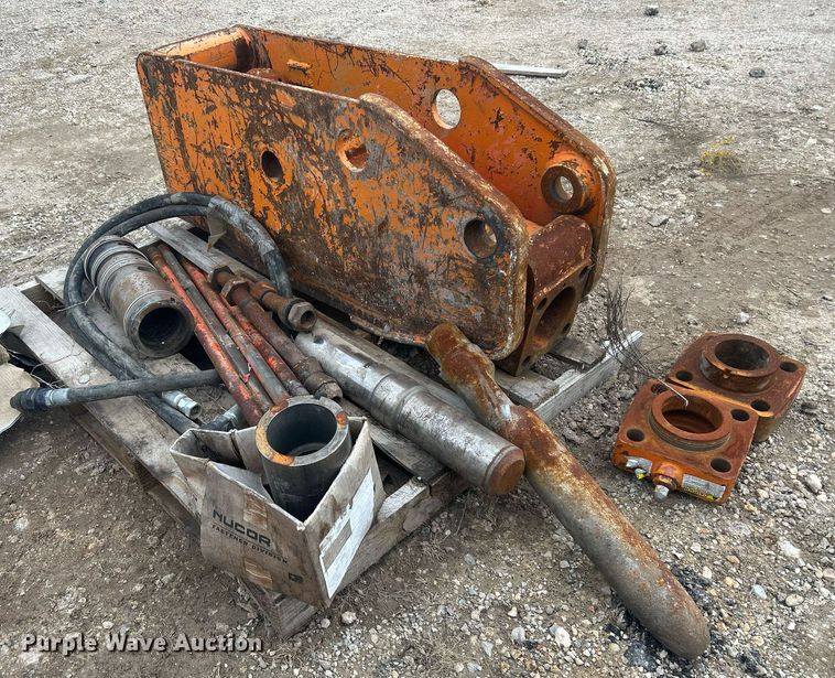 image for item EJ3363 NPK H-4XL breaker