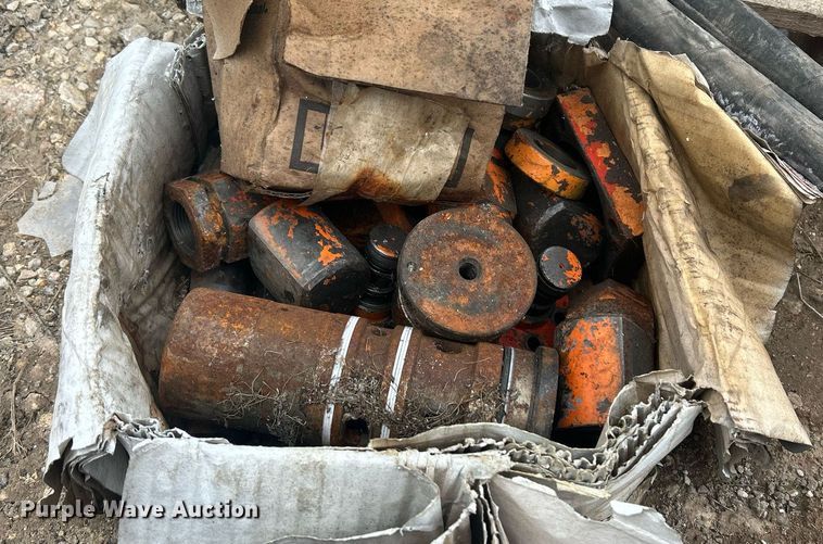 image for item EJ3363 NPK H-4XL breaker