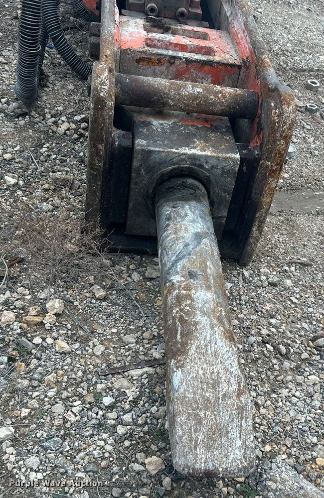 image for item EJ3364 NPK E210A breaker