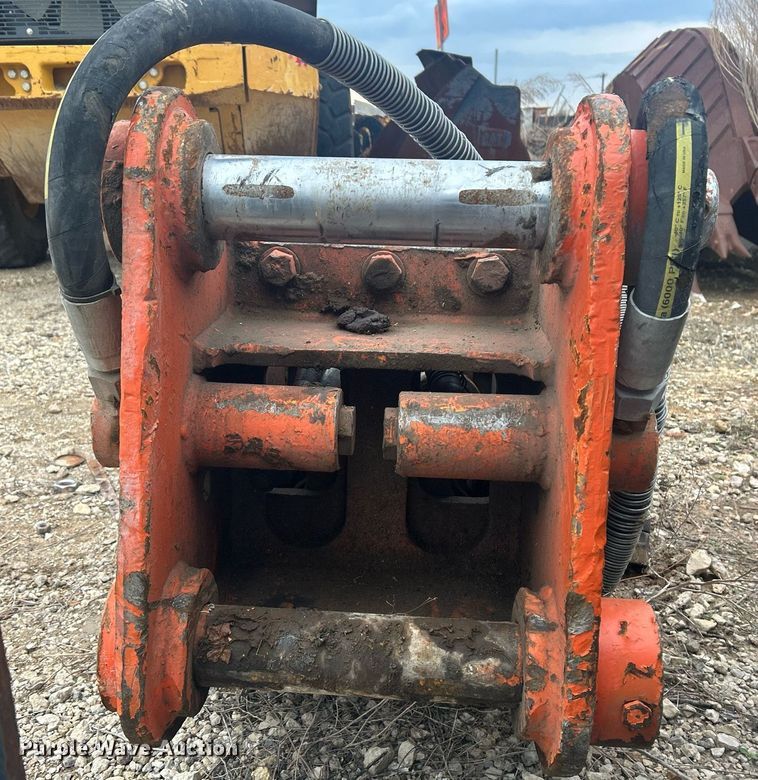 image for item EJ3364 NPK E210A breaker