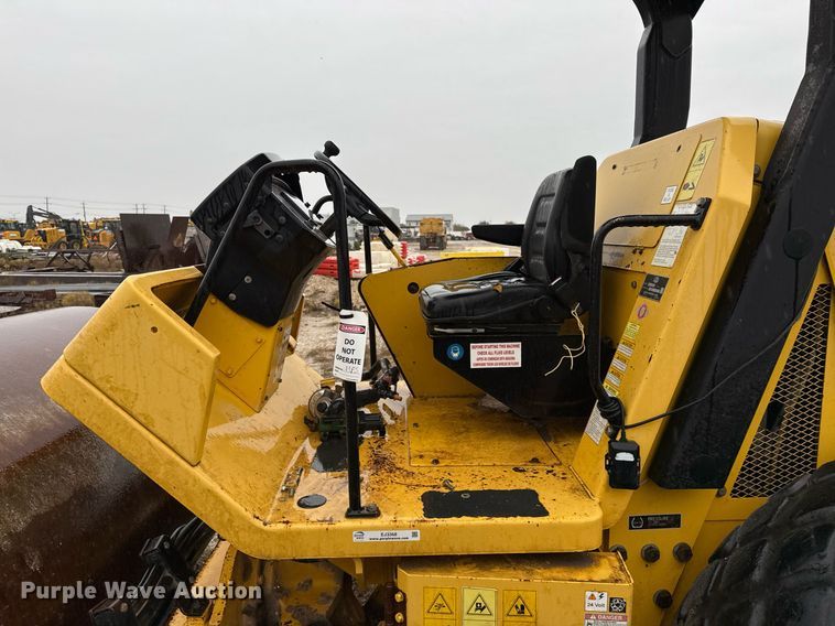 image for item EJ3368 Sakai SV540D single drum vibratory roller