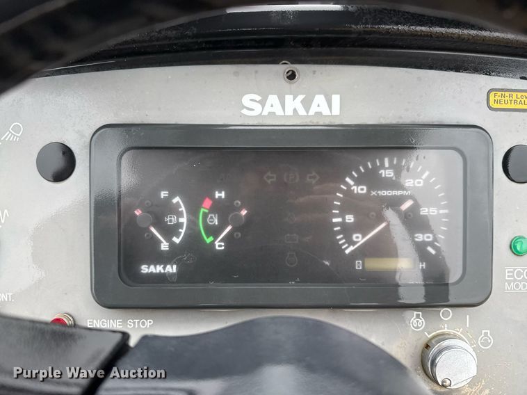 image for item EJ3368 Sakai SV540D single drum vibratory roller