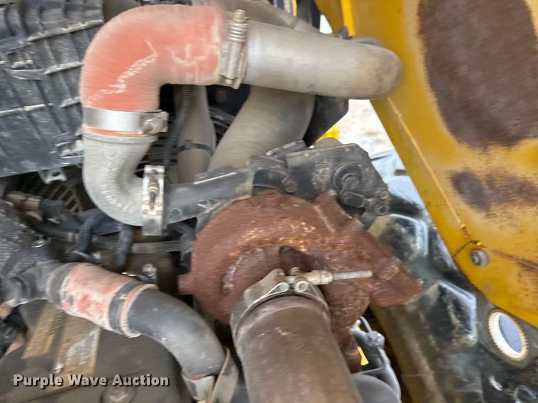 image for item EJ3368 Sakai SV540D single drum vibratory roller