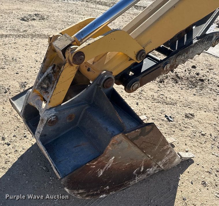 image for item EJ3371 1997 New Holland 555E backhoe