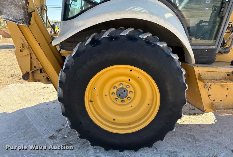 image for item EJ3371 1997 New Holland 555E backhoe