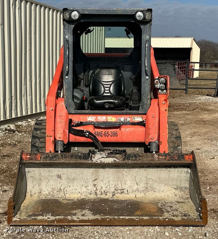 image for item EJ5182 2017 Kubota SSV65 skid steer loader