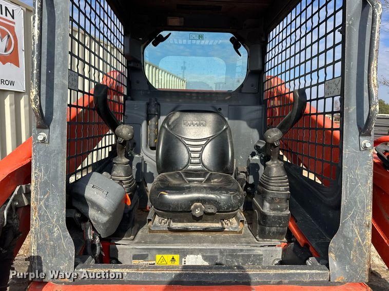 image for item EJ5182 2017 Kubota SSV65 skid steer loader
