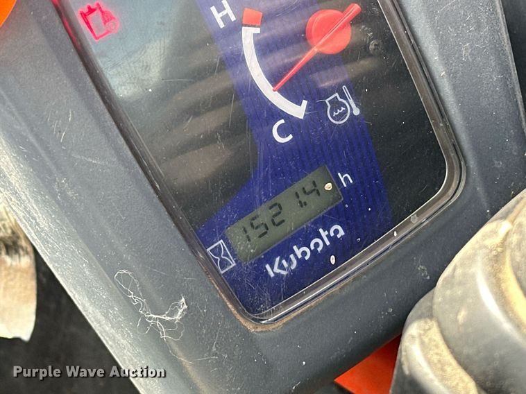 image for item EJ5182 2017 Kubota SSV65 skid steer loader