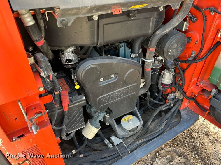 image for item EJ5182 2017 Kubota SSV65 skid steer loader