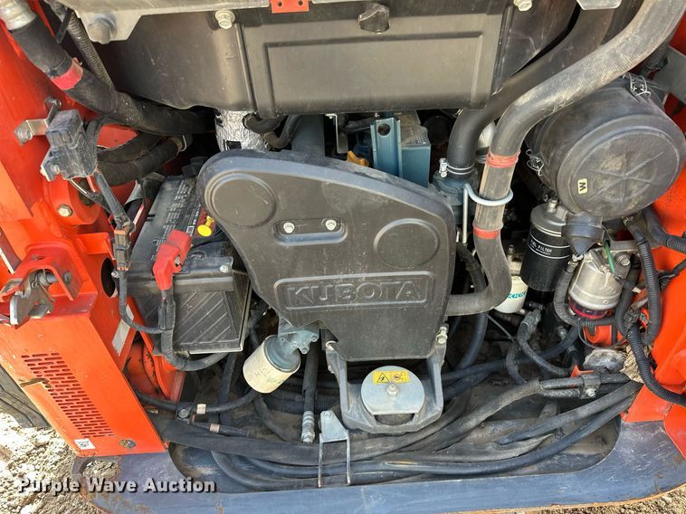 image for item EJ5182 2017 Kubota SSV65 skid steer loader