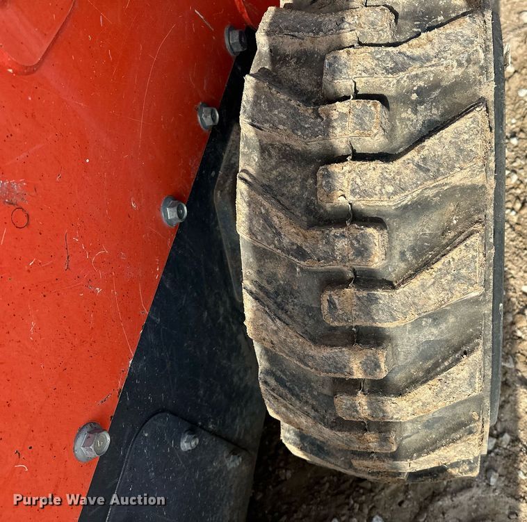 image for item EJ5182 2017 Kubota SSV65 skid steer loader