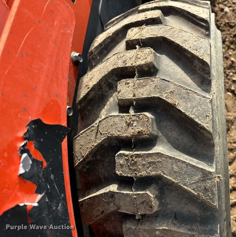 image for item EJ5182 2017 Kubota SSV65 skid steer loader