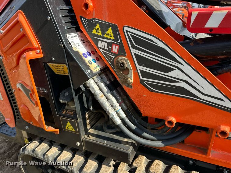 image for item EJ5186 2021 Cormidi C1200 compact utility loader