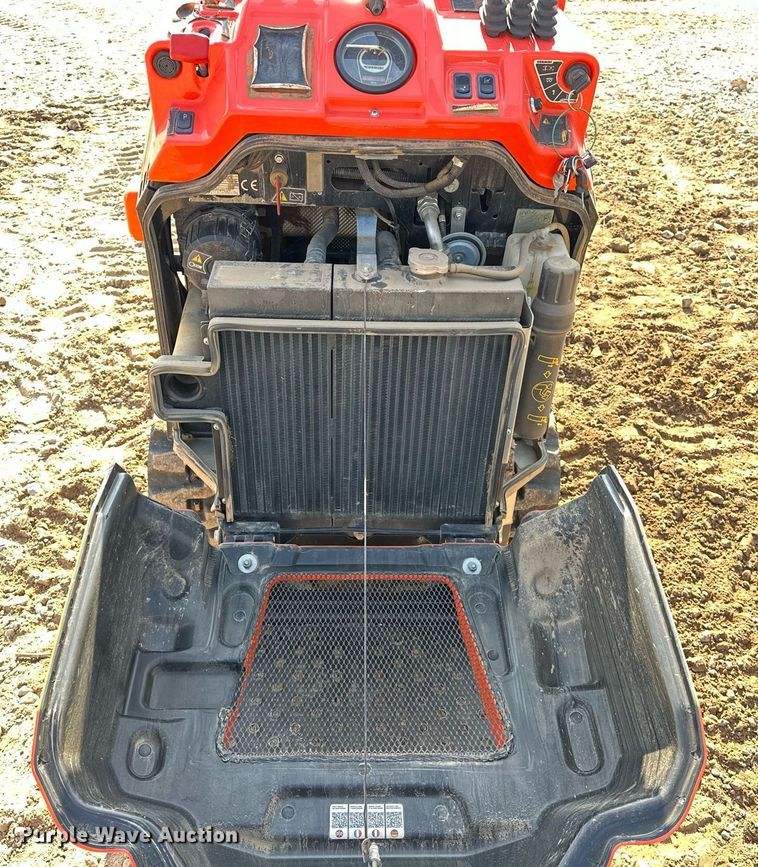 image for item EJ5186 2021 Cormidi C1200 compact utility loader