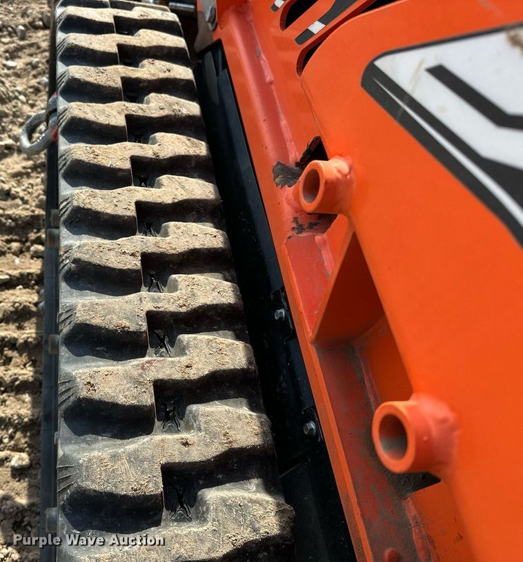 image for item EJ5186 2021 Cormidi C1200 compact utility loader