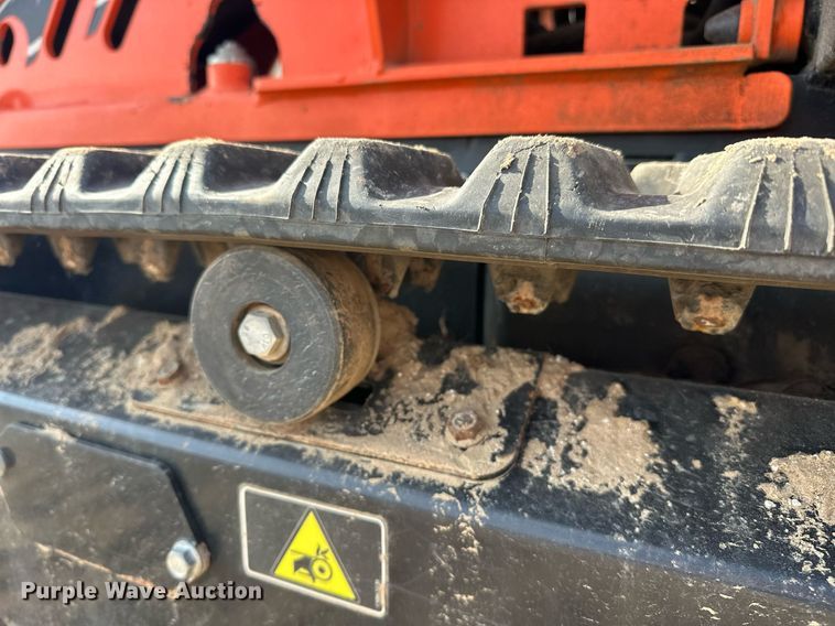 image for item EJ5186 2021 Cormidi C1200 compact utility loader