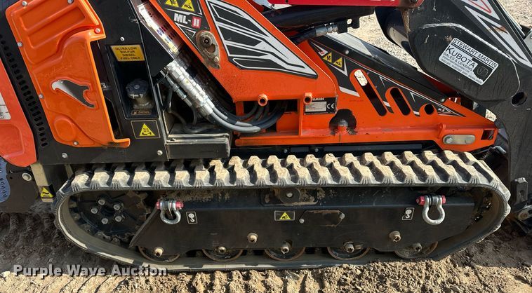 image for item EJ5186 2021 Cormidi C1200 compact utility loader