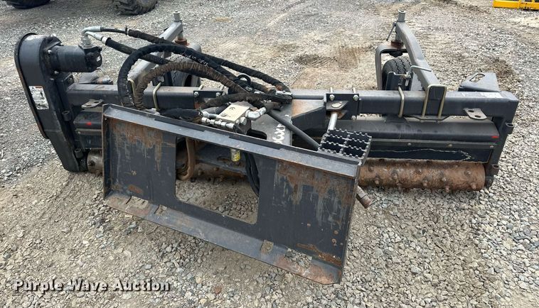 image for item EJ5200 2020 Paladin MX8H 90