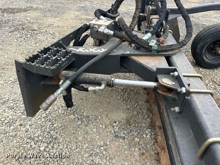 image for item EJ5200 2020 Paladin MX8H 90