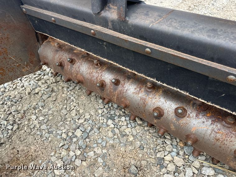 image for item EJ5200 2020 Paladin MX8H 90