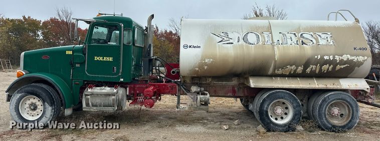 image for item EJ5203 2012 Peterbilt 365 water truck