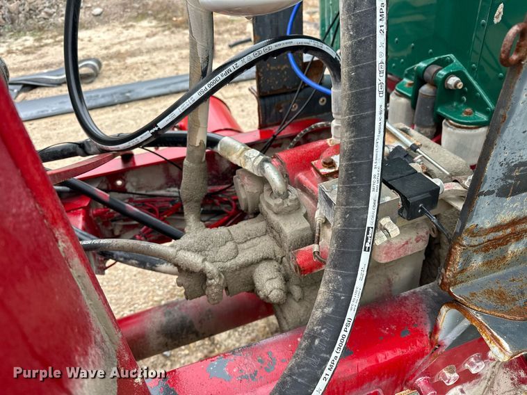 image for item EJ5203 2012 Peterbilt 365 water truck