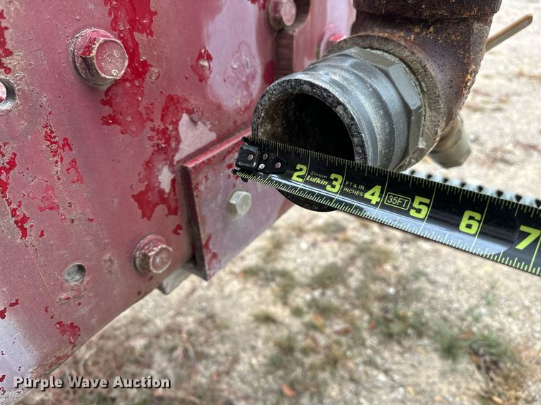 image for item EJ5203 2012 Peterbilt 365 water truck