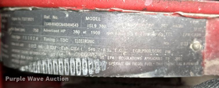 image for item EJ5203 2012 Peterbilt 365 water truck