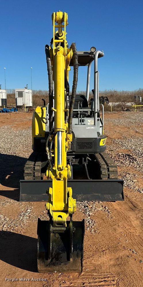 image for item EJ5213 2011 Yanmar VI035-5B mini excavator