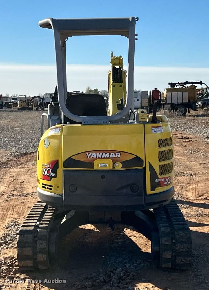image for item EJ5213 2011 Yanmar VI035-5B mini excavator
