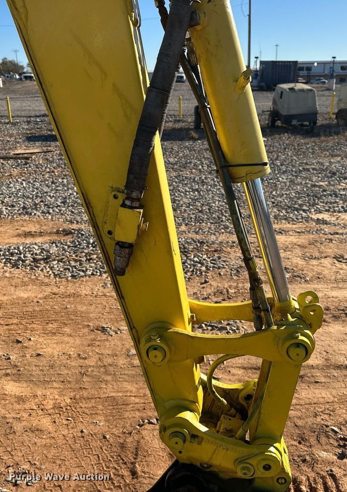 image for item EJ5213 2011 Yanmar VI035-5B mini excavator