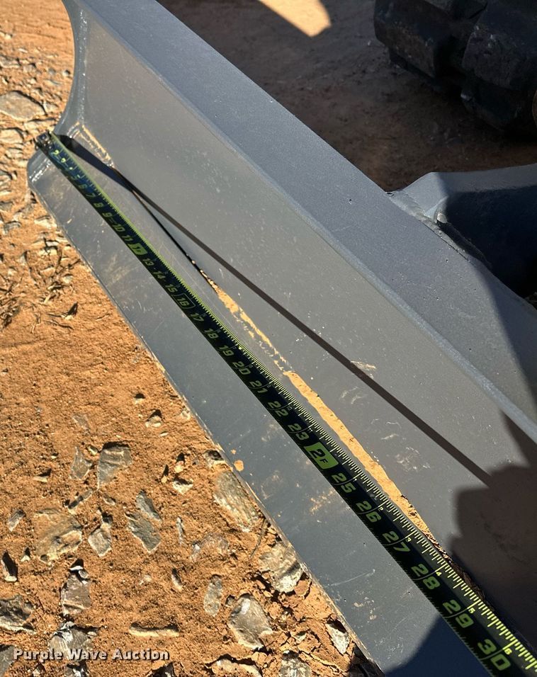 image for item EJ5213 2011 Yanmar VI035-5B mini excavator