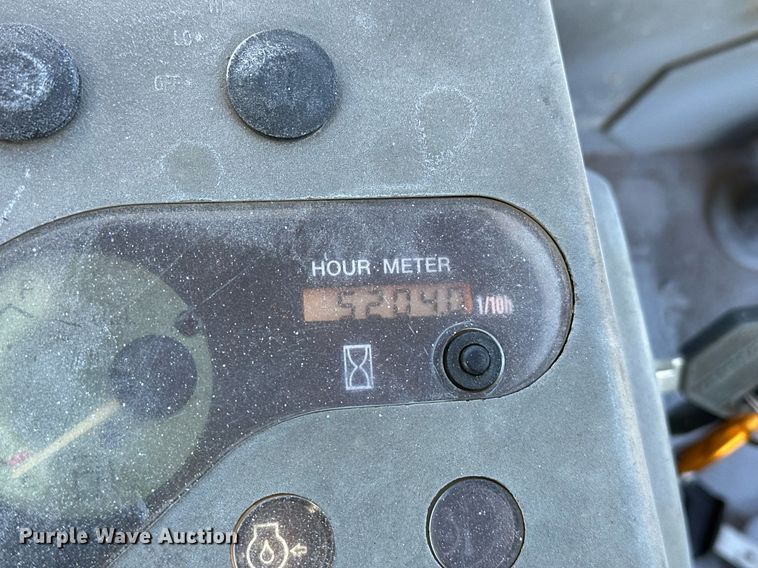 image for item EJ5213 2011 Yanmar VI035-5B mini excavator