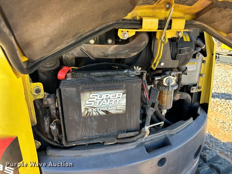 image for item EJ5213 2011 Yanmar VI035-5B mini excavator