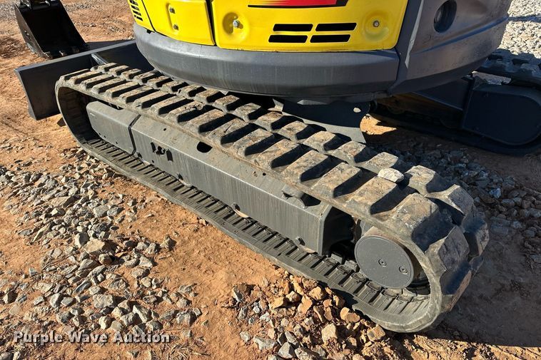 image for item EJ5213 2011 Yanmar VI035-5B mini excavator