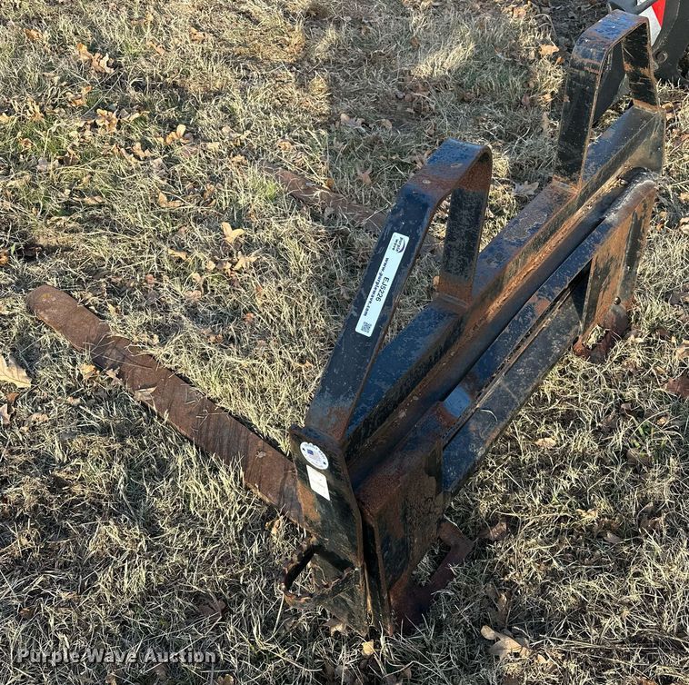 image for item EJ5226 Tri-L PWT-48 skid steer forks