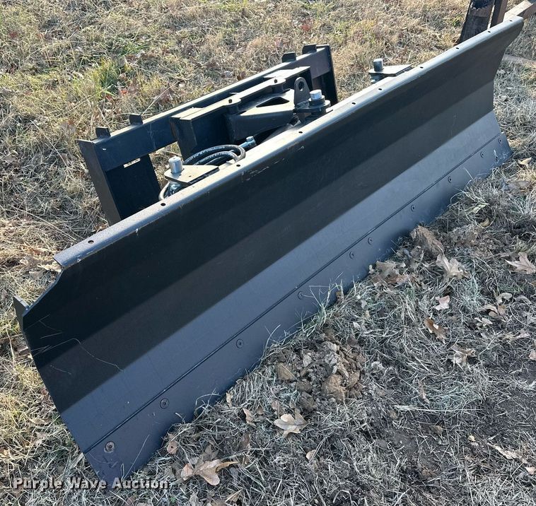 image for item EJ5227 2023 Snow Bucket 003-17-86-001 skid steer dozer blade